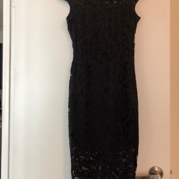 Navy blue lace dress (stretch lined) - Picture 9 of 15